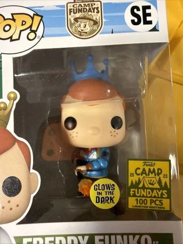 Funko Pop! Vinyl Freddy Funko as Hopper 2022 Fundays SDCC Exclusive GITD 100 PCS