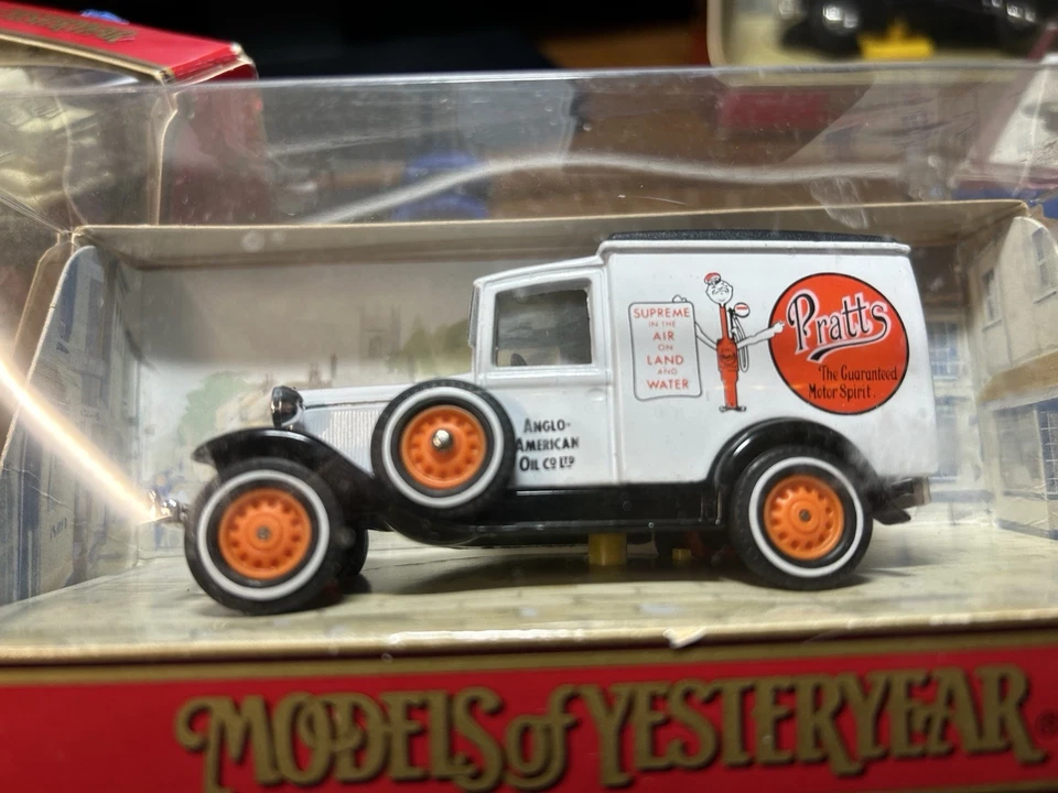 MATCHBOX MODELS OF YESTERYEAR Y35 1930 MODEL A FORD PRATTS VAN 1984 VTG - Image 2 of 2