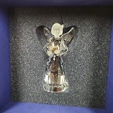 Swarovski Crystal SCS Figurine In Box Angel Ornament Annual Edition 2009