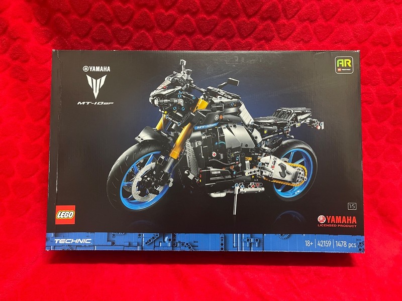 Genuine Lego: Technic Yamaha Mt-10 Sp (42159) New & Factory Sealed ✅