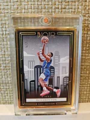 2023-24 noir basketball De'Aaron Fox Gold 57