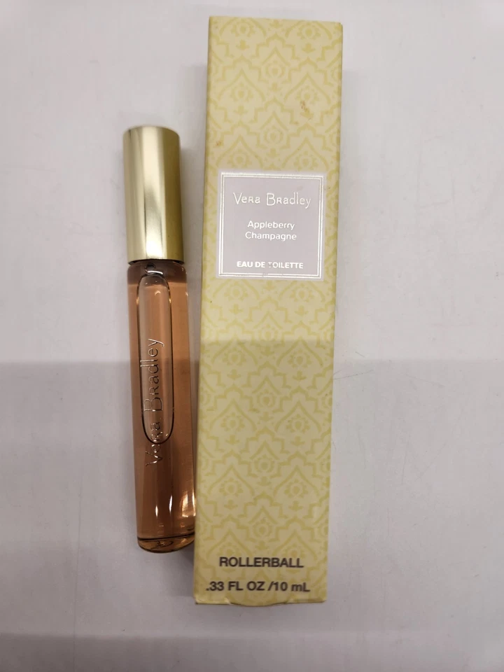 Vera Bradley Appleberry Champagne Rollerball Eau De Toilette .33 FL OZ Foto 2 de 4