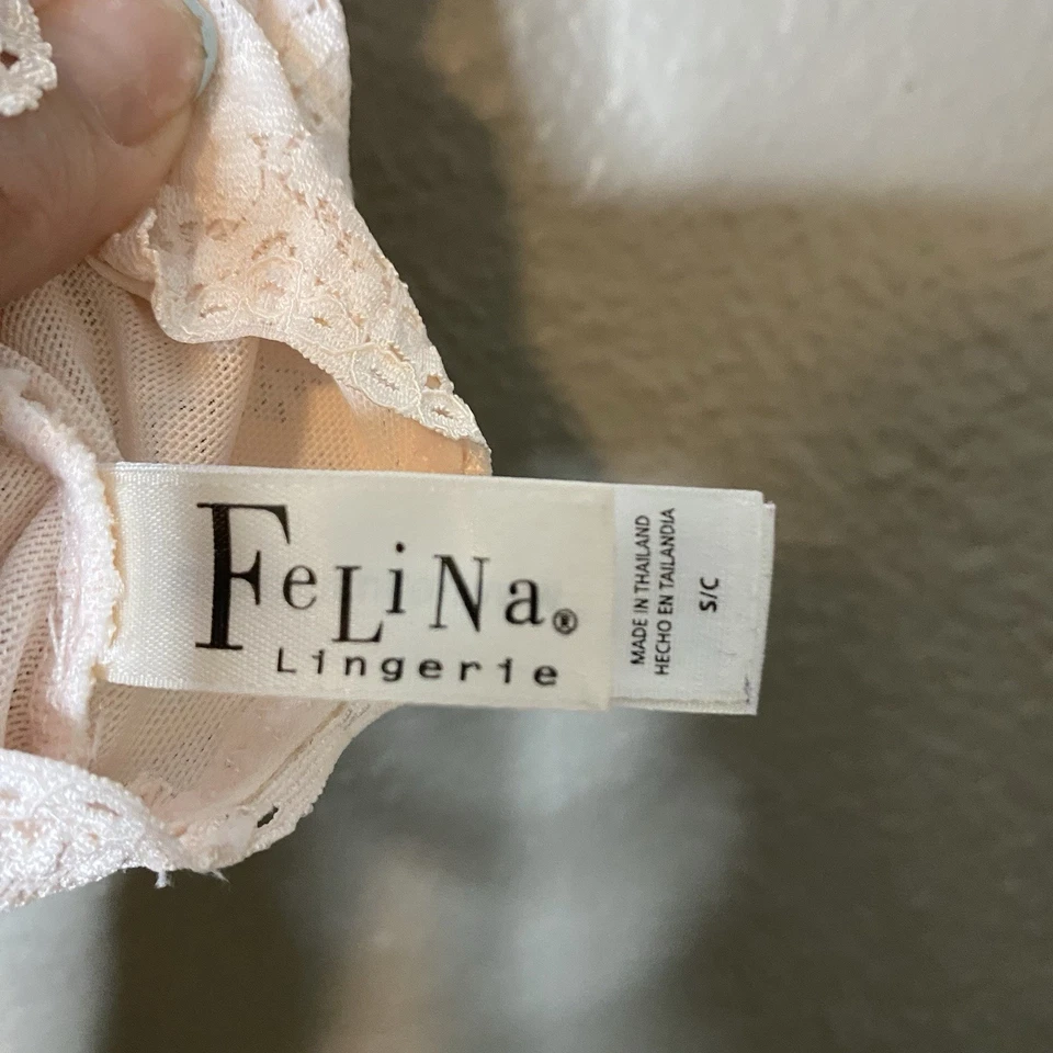 Lencería Felina Bralette de Encaje Para Mujer Talla Pequeña Color Melocotón Foto 3 de 3