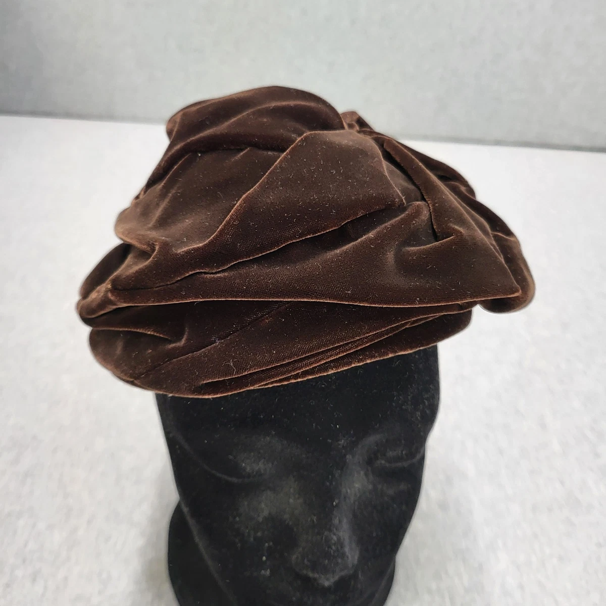 Velvet 1960s Vintage Hats for Women for sale | eBay display picture 1
