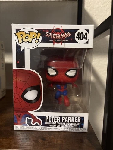 Funko Pop! Peter Parker #404 Spider-Man Into the Spider-Verse Figure