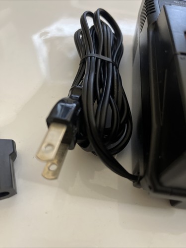 Cargador adaptador de corriente Fujix AC-F80 genuino para videocámara Fujix Hi-8 - Imagen 4 de 8