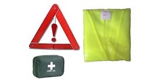 CAR/VEHICLE SAFETY KIT.VANS TAXIS CARAVANS HI VIZ+1ST AID+TRIANGLE