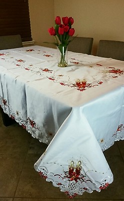 White Polyester 72x126'' Christmas Holiday Red Candle Ribbon Tablecloth napkins