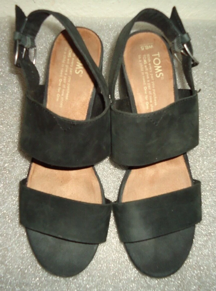 Sandalias de tacón Toms Poppy para mujer talla 8,5/39 negro tono gamuza ligeramente Foto 2 de 4