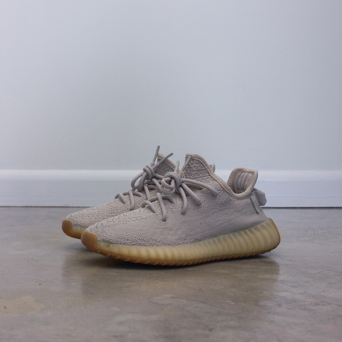 Size 5.5 - Adidas Kanye West Yeezy Boost 350 V2 Sesame F99710 M5.5