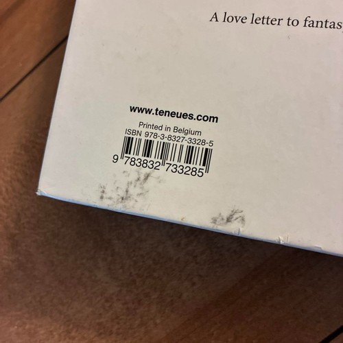 Tim Walker Pictures teNeues Hardcover Pre-owned - Foto 6 di 11