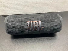 JBL Flip 6 Portable Bluetooth Portable Speaker System - Black **Read