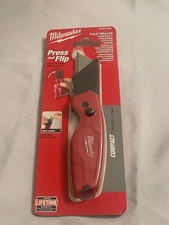 Milwaukee 48-22-1500 COMPACT  Press and Flip Utility Knife