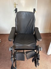 Invacare Rea Azalea Assist: Comfortable tilt-in-space Power Wheelchair