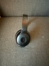 Beats by Dr. Dre Solo Pro Wireless On Ear Headphones A1881 - Black