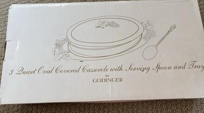 Godinger 3 Quart Covered Casserole Dish With Serving Spoon And Tray # 60781 NEW 