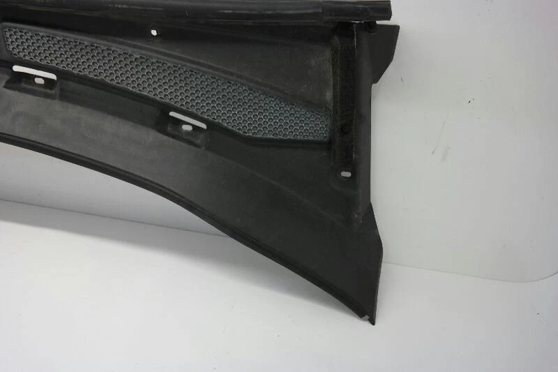 Chevrolet SSR 2003 2004 2005 capó panel de ventilación Foto 4 de 4