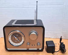 Crosley - Mid Century Retro Styling - AM FM Radio - Black - CR3003A-BK - Tested