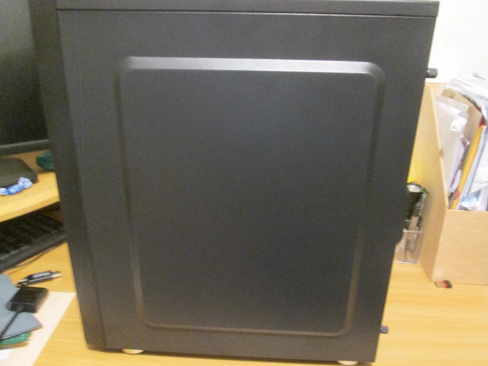 Custom Built Intel i5 4460 3.20 Ghz PC, NVMe/SATA HDDs, 16Gb RAM, DVD/RW, Win 10 - Image 4 of 4