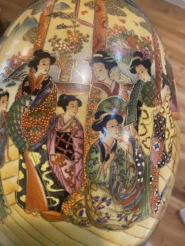 Large Satsuma Porcelain Egg Vintage Gold Gilded Hand Painted 12” Tall - Picture 10 of 14