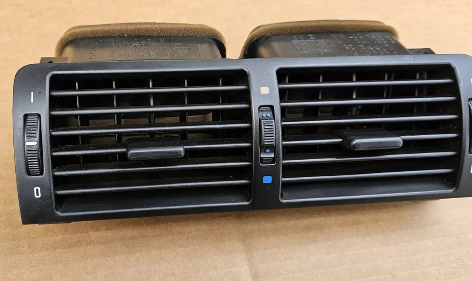 BMW E46 1999 2006 tablero central conjunto de ventilación de aire OEM 325i 330i 325ci 330ci M3 OEM Foto 3 de 4