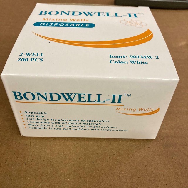 Dental Disposable Dental Mixing Wells Bonding Composites White 2 Holes