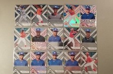 Robelin Lopez 2018 Elite Extra 🔥 #d /999 🔥 International Base