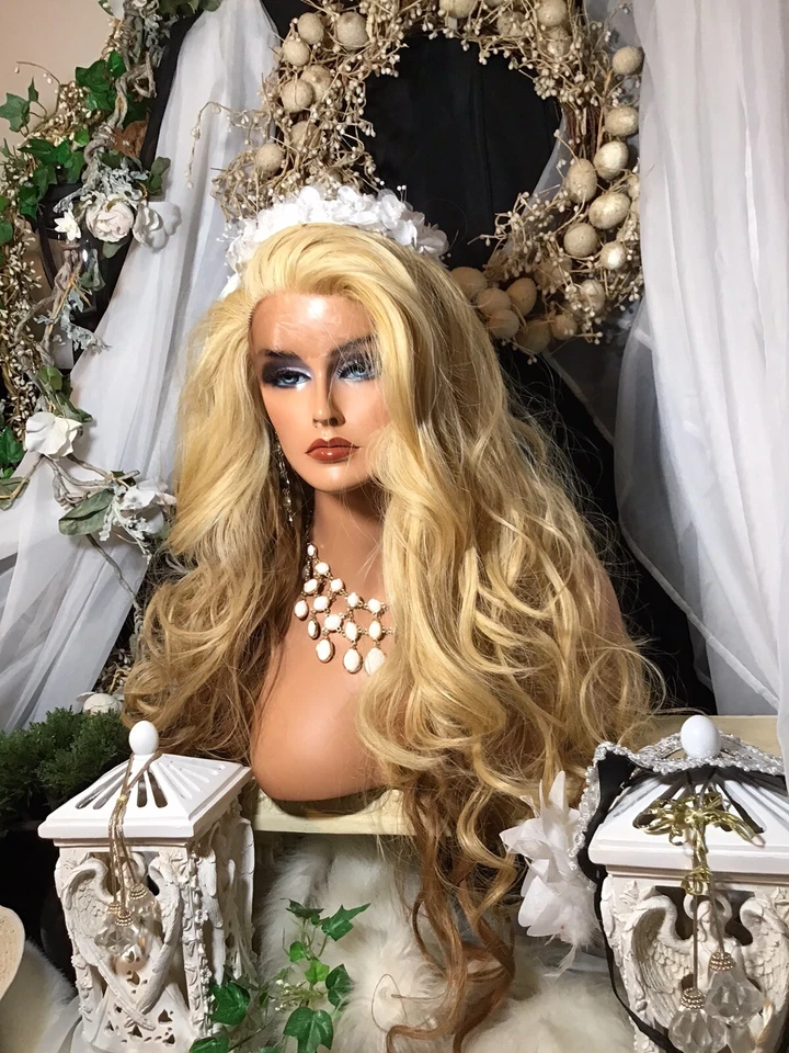 MY BRIDE BEAUTY! GOLD BLONDE TO STRAWBERRY BLONDE, HH BLEND, FREE PART WIG - Image 2 of 4