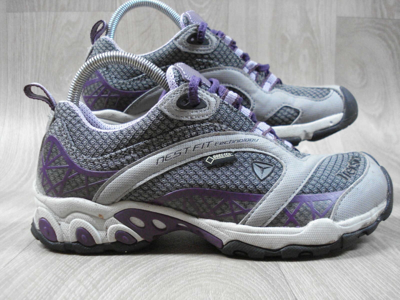 Zapatos Treksta Nest Fit para mujer Reino Unido talla 4 púrpura sincronización montaña bajos GTX GoreTex...