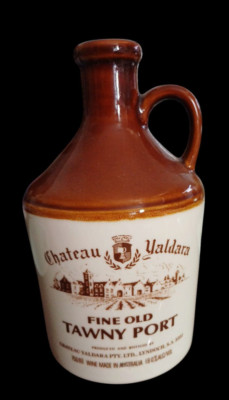 VIntage Chateau Yaldara Fine Old Tawny Port  750ml Bottle Empty