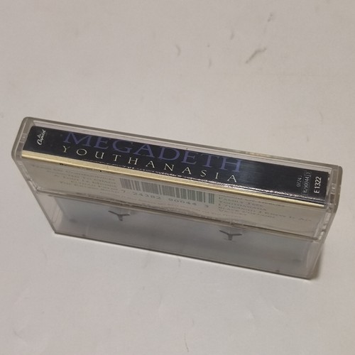 Megadeth - Youthanasia 1994 censored cover - original indonesia tapes - Picture 6 of 6