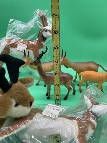 Lote De 11 Juguetes Antílope De Colección Exhibición Decoración Figuras Llavero Pequeño Juego SC - Imagen 6 de 10