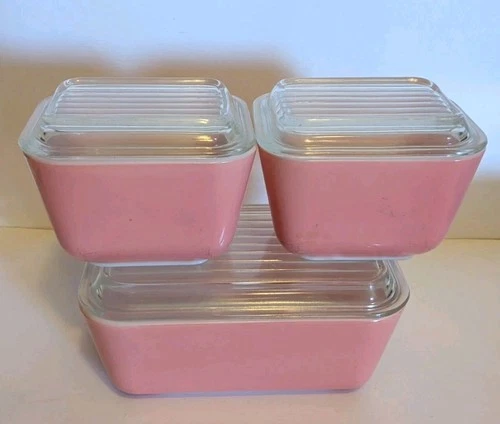 Vintage Pyrex Pink Flamingo Refrigerator Dishes Set Of 3 With Lids~2 Small 1 Big