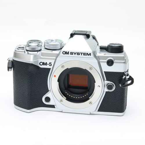 OM SYSTEM OM-5 Mirrorless Camera Body (Silver) -Near Mint- #331