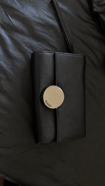 Mimco Black Leather Folding Wallet with Logo Accent Solid Pattern Women's
