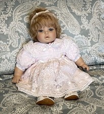 FIBA Collection Certified Serial No. 95 Eleonora Doll Made In Italy with Box