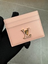 LOUIS Capucines Pink Taurillon Leather Card Holder