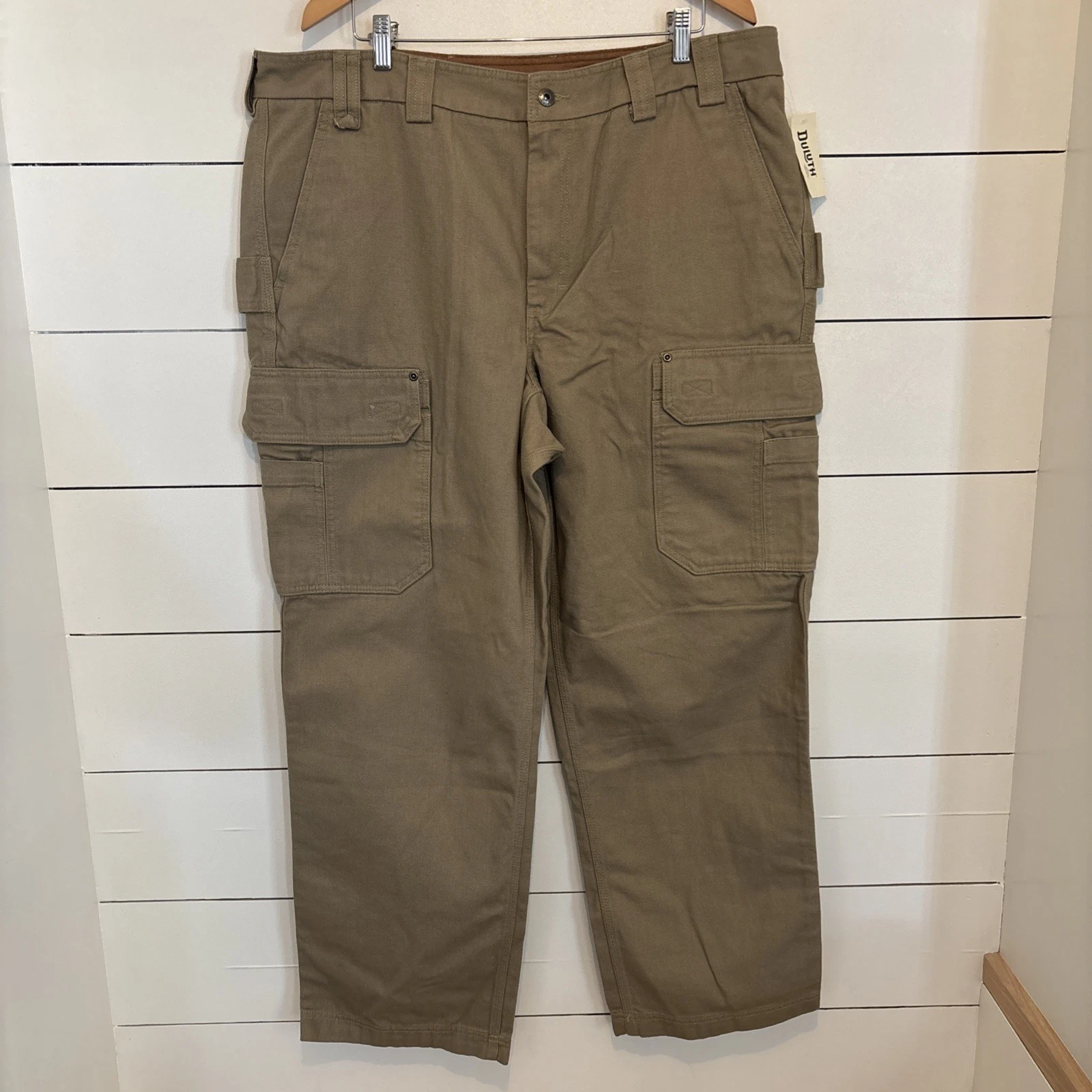 Duluth Trading Pants Mens 42x32 Dark Khaki Work Relaxed Fit Cargo NWT