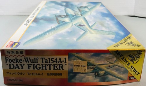 1999 Hasegawa 00030 Focke-Wulf Ta154A-1 'Day Fighter' 1/72 sealed interior pack - Picture 5 of 7