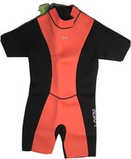 NEW Hevto K-16 Pink Kids Youth 3/2mm Neoprene Shorty Wetsuit Swim Beach Size 18