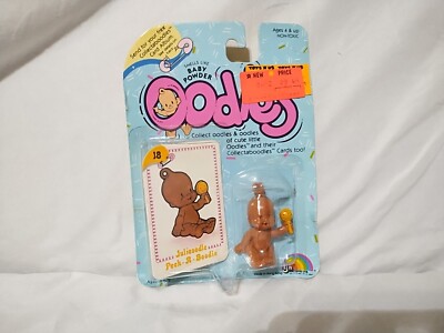 RARE Oodles Mini Figure LJN Toys 1986 Julieoodle Peek A Boodle Card
