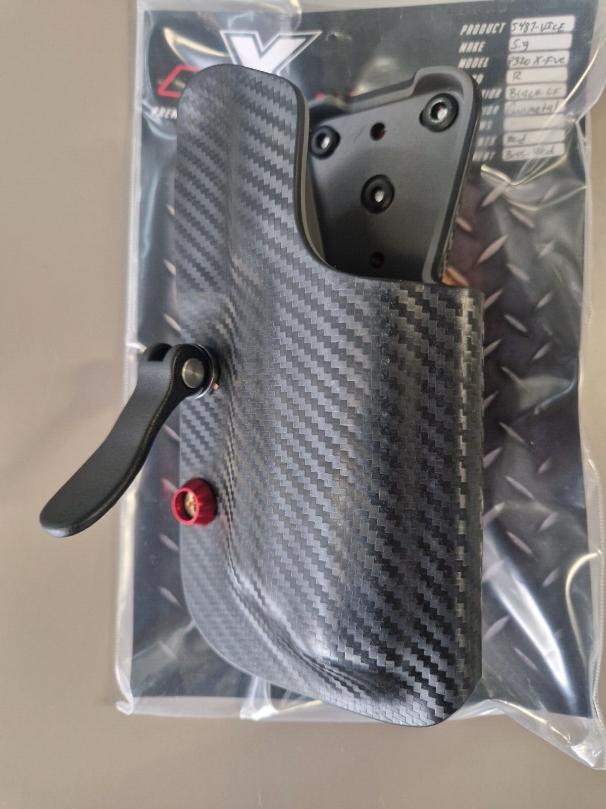 Holster GX VICE P320 X-Five en fibre de carbone sur le pas de tir sportif