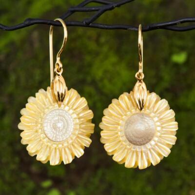 Sonne Blumendesign Perlmutt Muschel Ohrringe & Gold Vermeil Sterling 5.38 G