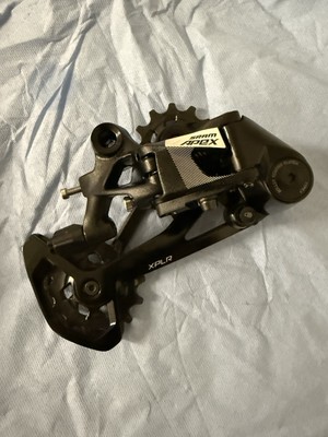 Sram Apex 1 Gruppe 2x Reifen 