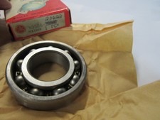 YAMAHA OEM NOS CRANKSHAFT BEARING   93306-20601   TD1C YZ250 IT250 TY250 IT400