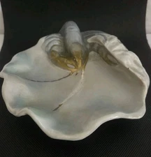 Vintage Ashtray Wembley Ware 1950's Shell Shaped Moulded Prawn Lustre Glaze.
