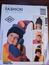 VTG OOP McCalls Fashion Accessories 9061 BAAD Hats Mittens 5 Styles UC FF