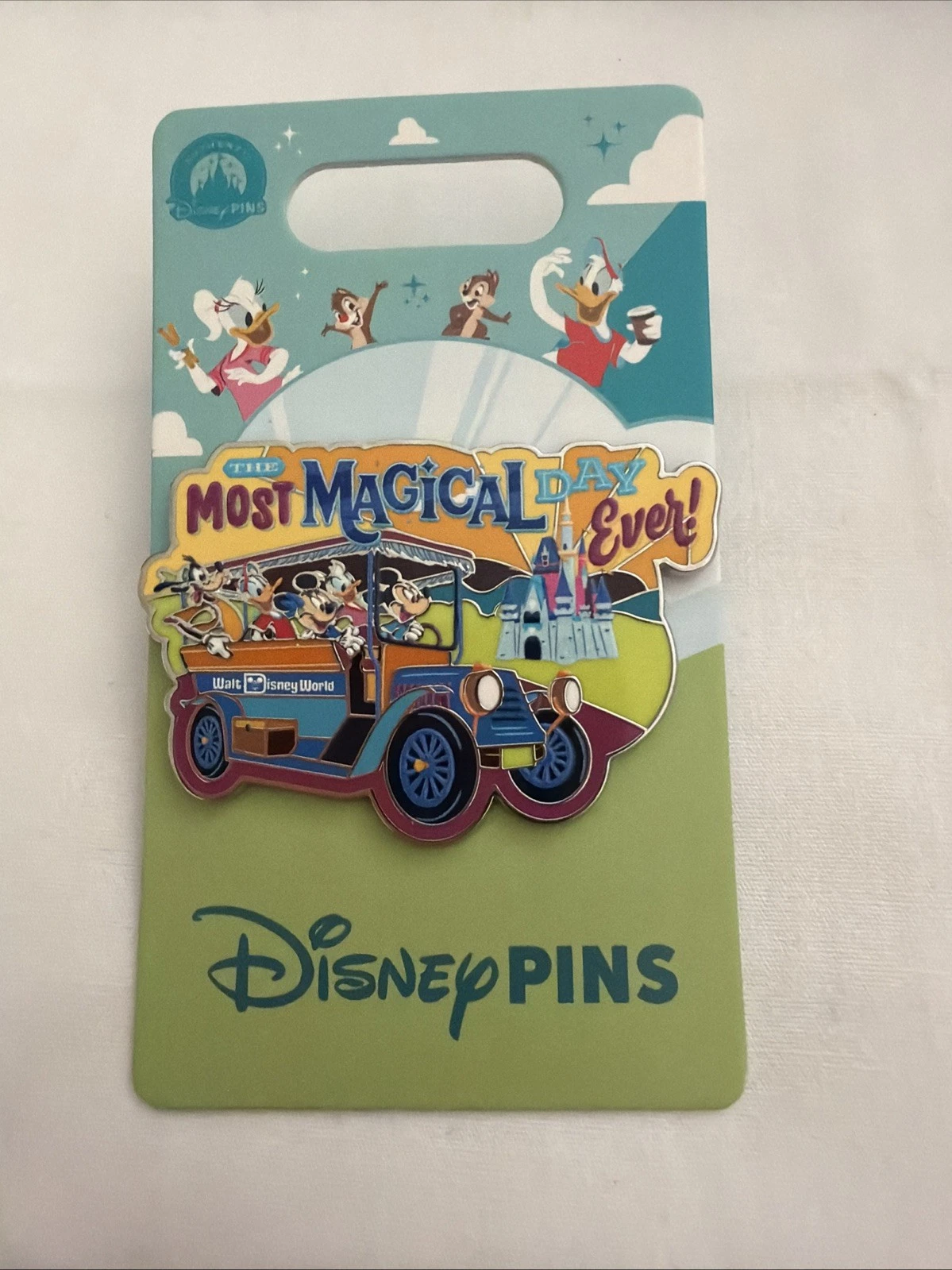 Walt Disney Mickey Mouse & Friends The Most Magical Day Ever Pin New On Card