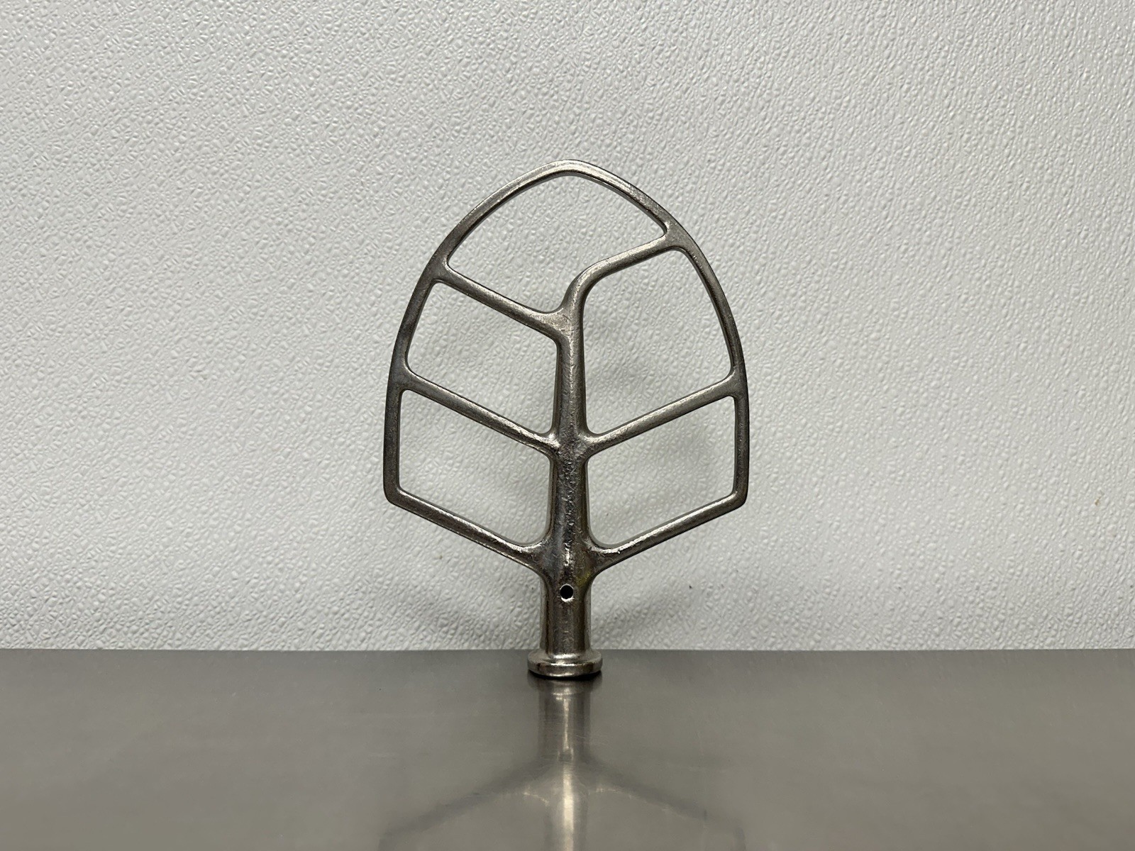 Globe XXBEAT-08SS Stainless Steel Flat Beater for 8 Qt SP8 Mixer - FREE SHIPPING