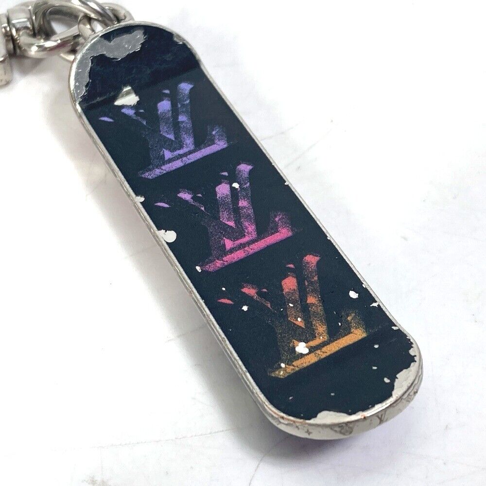 LOUIS VUITTON Skateboard Bag Charm Key Holder MP3269 Silver LOUIS VUITTON Skateboard Bag Charm Key Holder MP3269 Silver